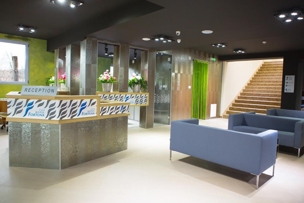 Garni Hotel Fortuna Belgrad Exterior foto